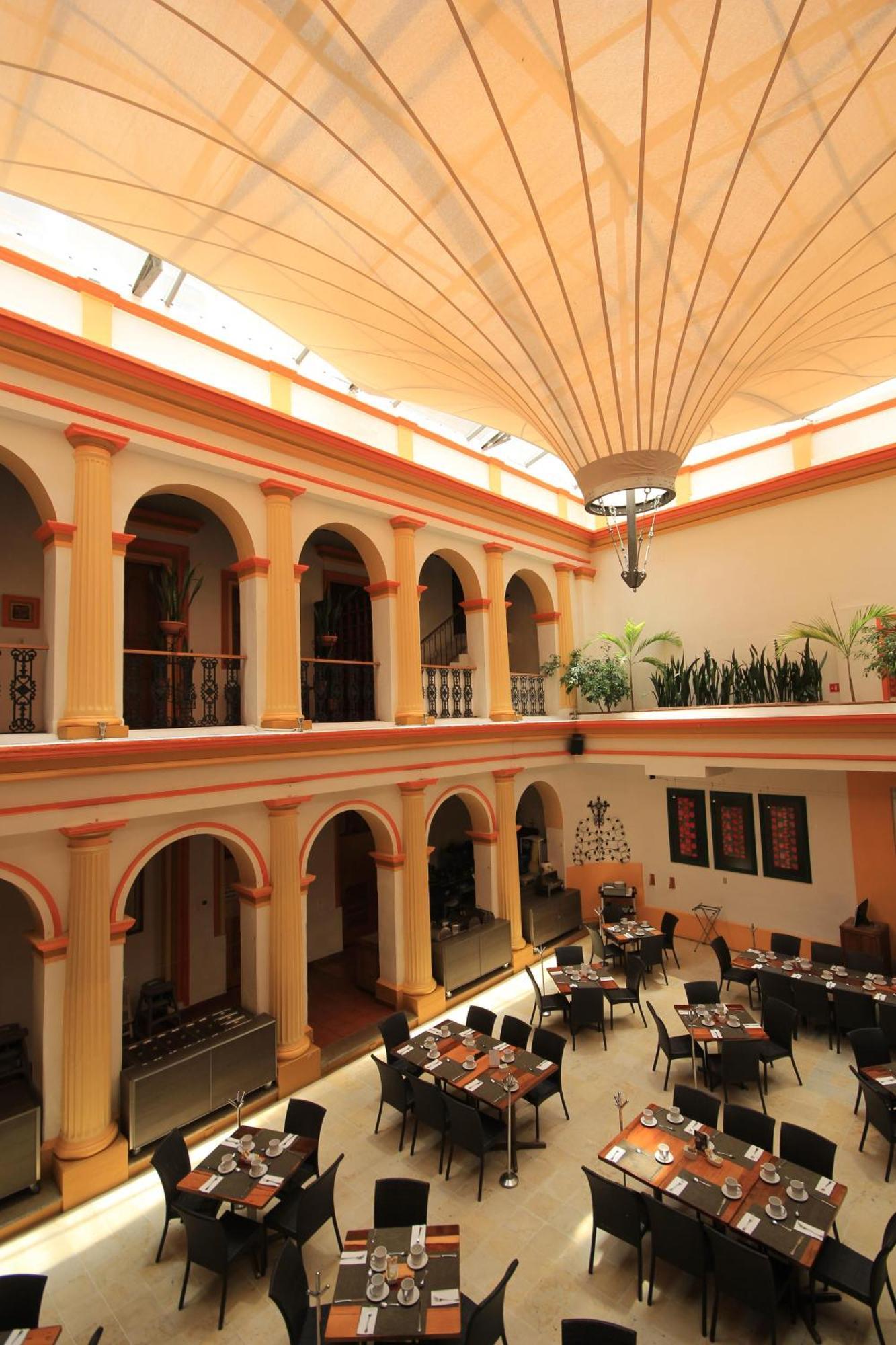 Hotel Ciudad Real Centro Historico San Cristobal de las Casas Exterior photo