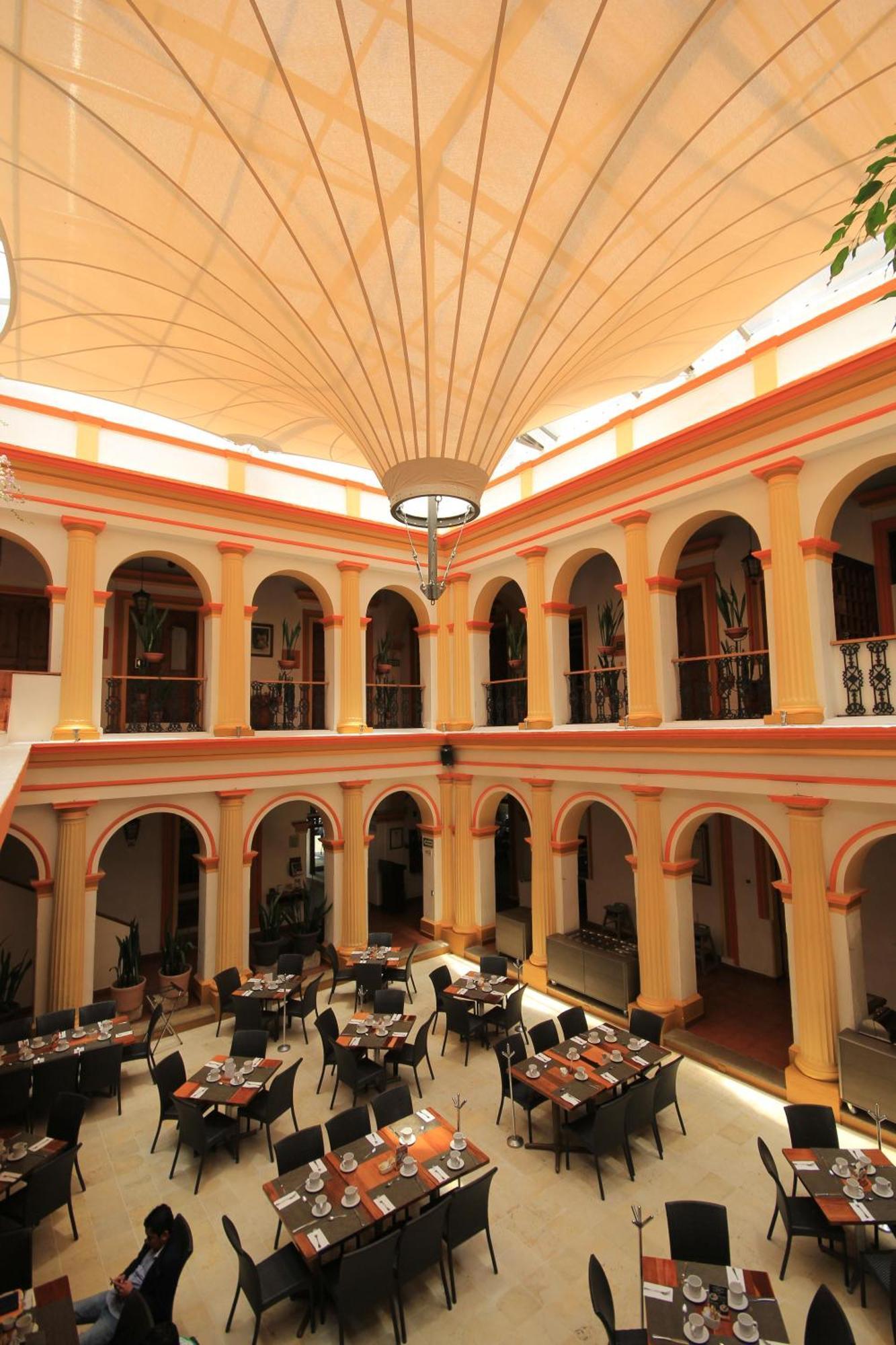 Hotel Ciudad Real Centro Historico San Cristobal de las Casas Exterior photo